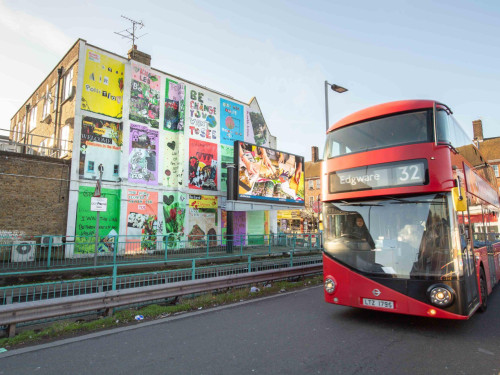 100 station bus